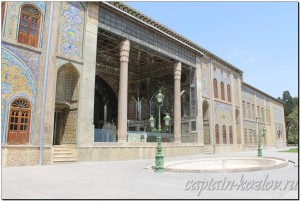 Вид на дворец Голестан. Тегеран. Иран.