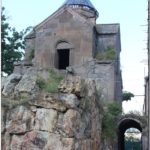 Монастырь построен на древних стенах, которым более 1700 лет