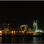 Вид на ночной Баку  с Каспийского моря