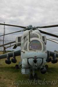 Вертолет в техническом музее города Тольятти