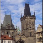 Башня у входа на Карлов мост в Праге