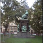 Памятник Великому венгру - графу Андраши. Будапешт