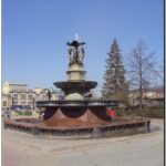 Еще один фонтан с детьми. Челябинск