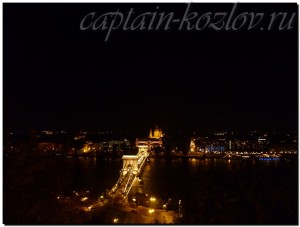 Цепной мост ночью. Будапешт