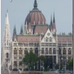 Здание Парламента Венгрии. Вид с Дуная. Будапешт