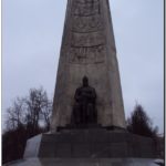 Памятник ремесленникам в городе Владимире