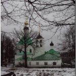 Старинная церковь в городе Владимире