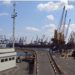 Вид на порт города Одессы. Украина, 2012й год