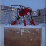 Памятник комару. Усинск. Республика Коми. 2013й год