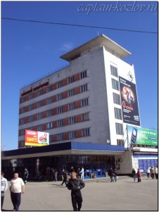 ЖД-вокзал в Нижнем Новгороде. 1е мая 2013й год