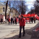 Колонна коммунистических сил на демонстрации. Нижний Новгород 2013й год