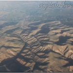 Горы на подлете к Душанбе. Таджикистан. Средняя Азия