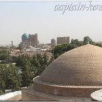 Вид с крыши медресе Шер-Дор. Самарканд. Узбекистан. Средняя Азия