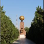 Независимость и Гуманизм. Ташкент. Узбекистан